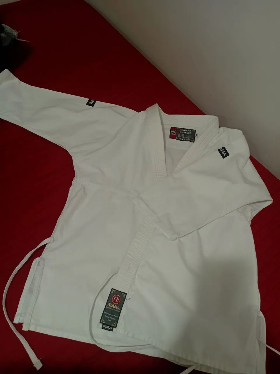 Kimono Atama Karatê M3 ? Seminovo
