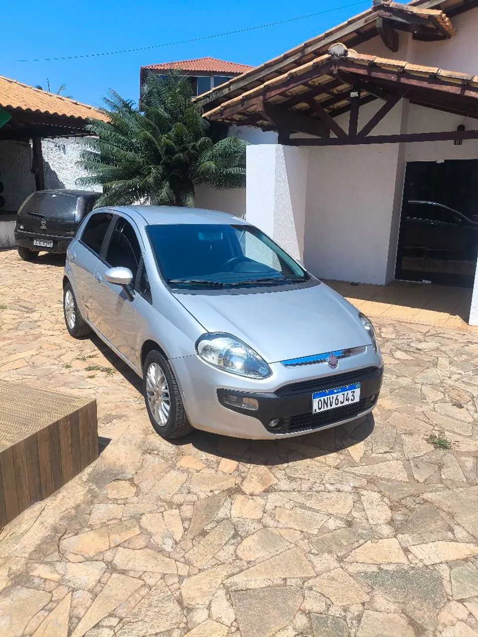 Fiat Punto Punto ESSENCE 1.6 Flex 16V 5p 2015