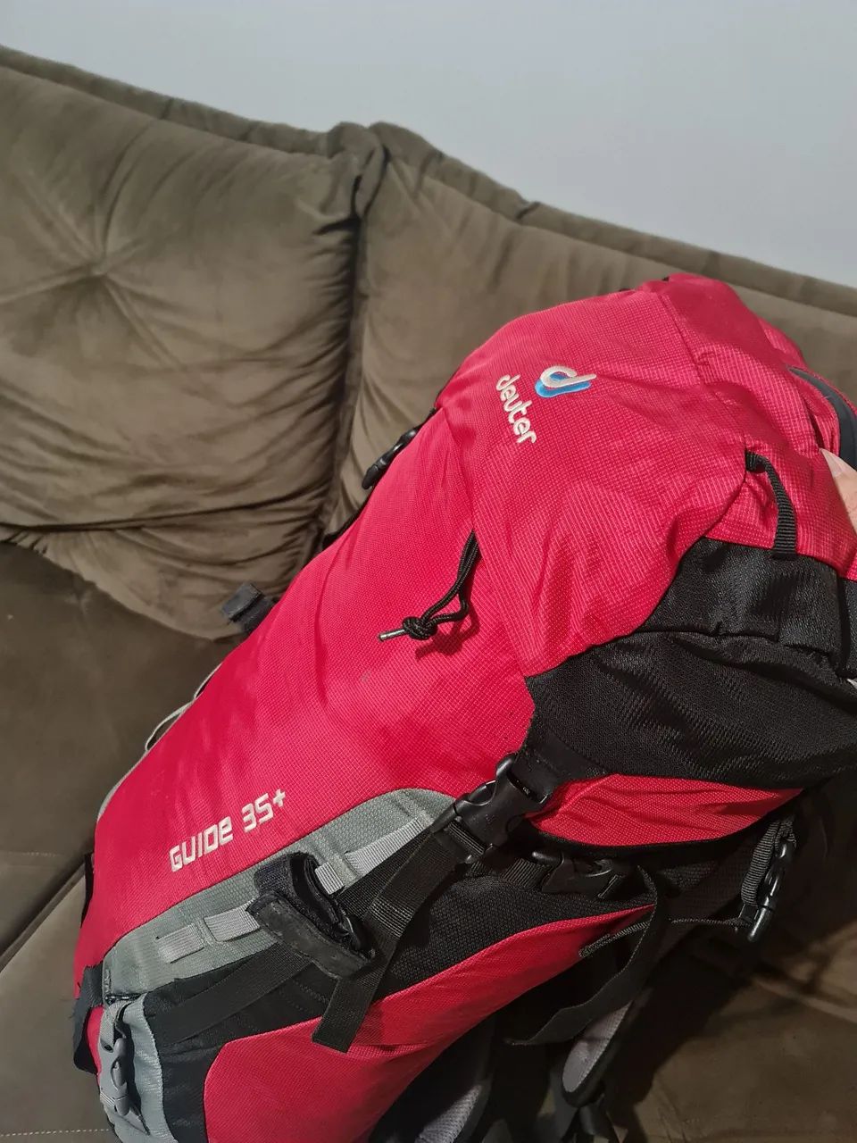 Mochila Deuter Guide 35+ - Foto 4