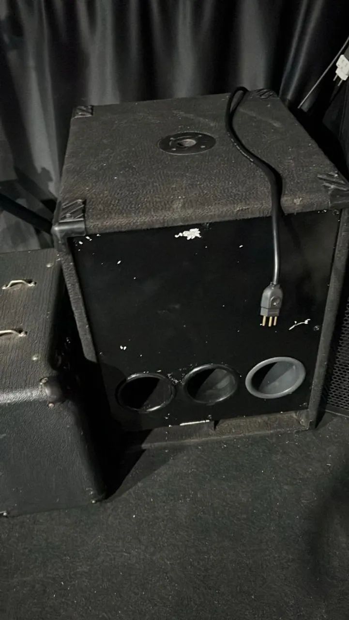 Caixas de som sub graves Antera de 600 watts 