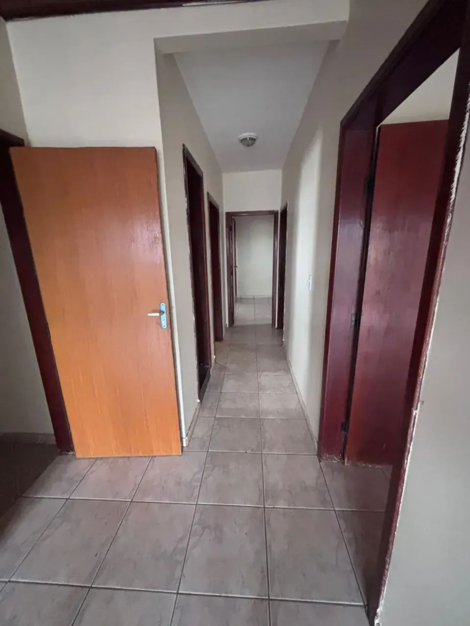 EXCELENTE APARTAMENTO COM 03 QUARTOS EM LUZIÂNIA - Foto 4