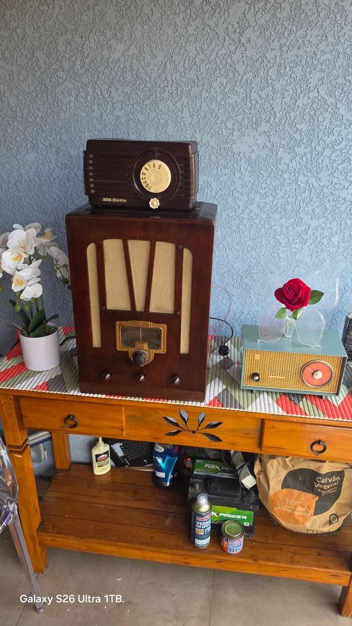 RADIO ANTIGO RCA USA. RARIDADE