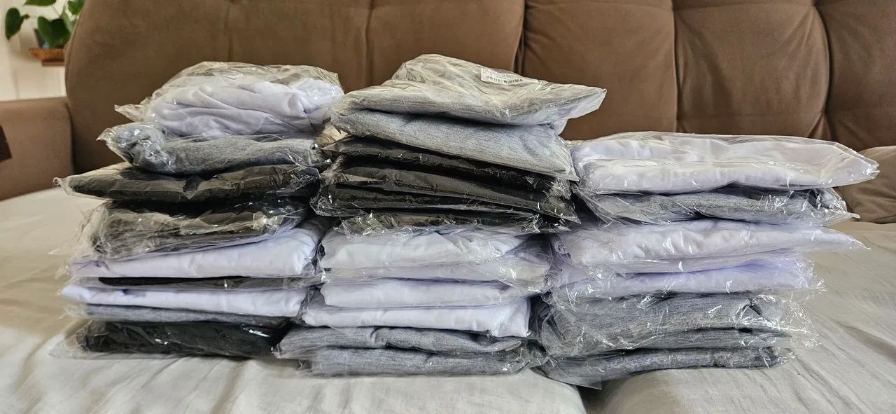 Camisetas tam P, M e G - Preto, cinza e branco