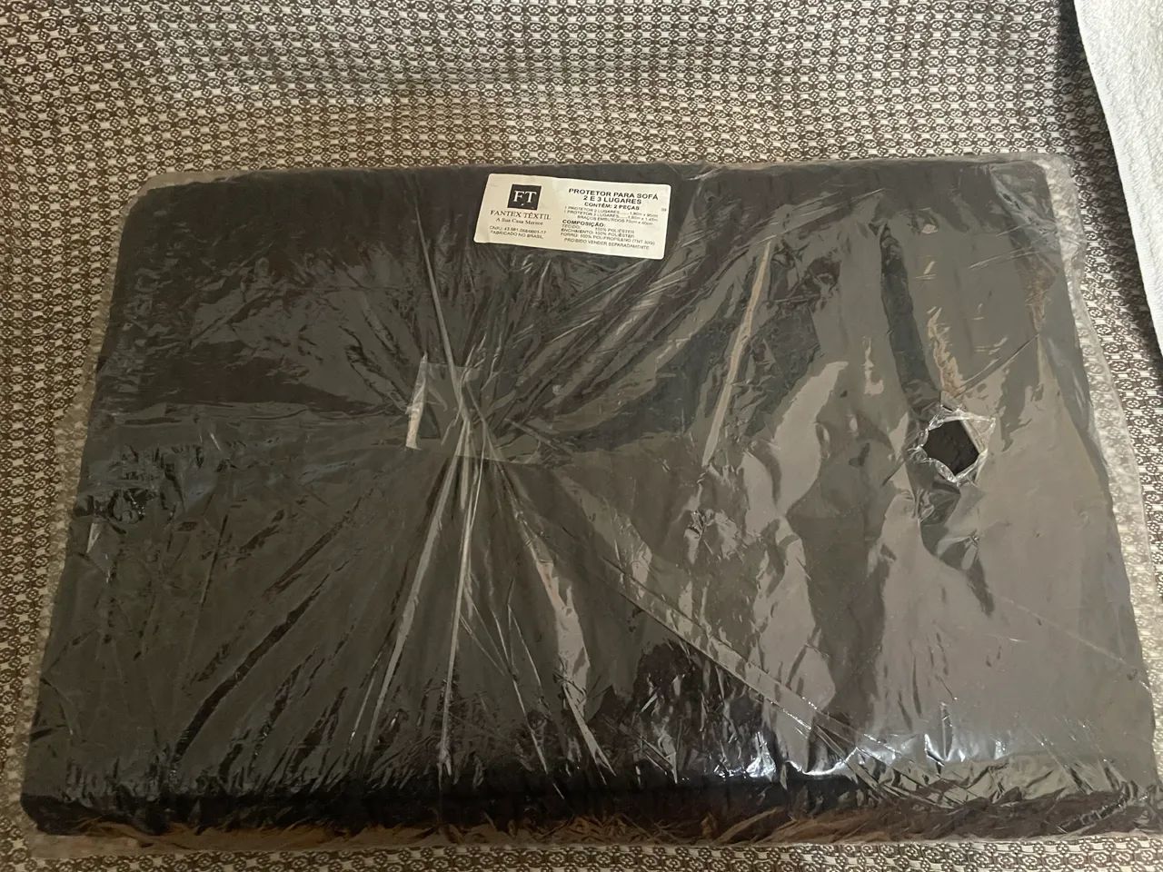 KIT PROTETOR PARA SOFÁ DE 2 E 3 LUGARES MATELADO COM LAÇO E BOLSO