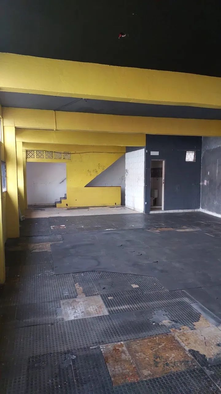 Prédio para alugar no centro de Goiana (disponível apenas primeiro e segundo andar) - Foto 2