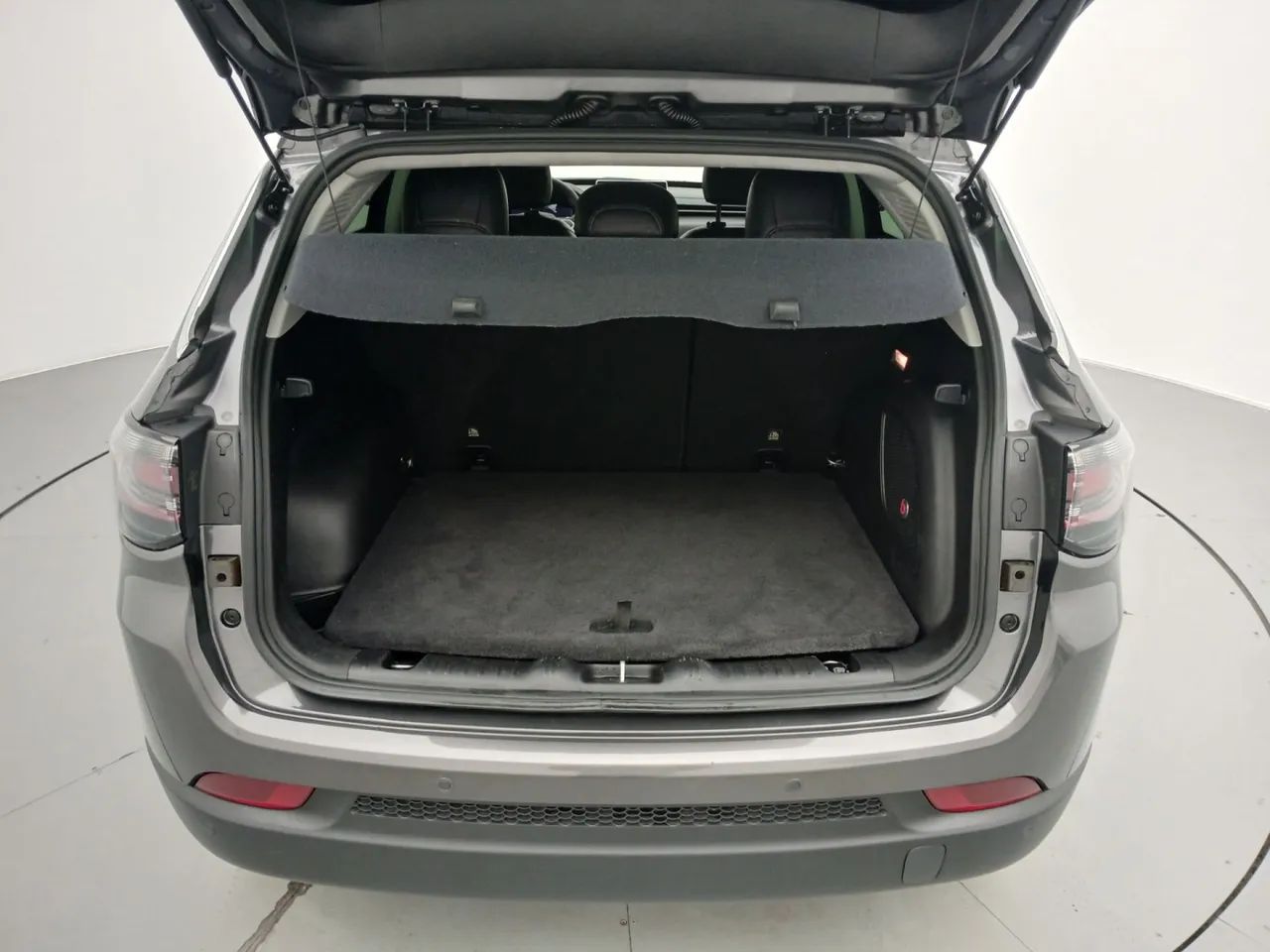 Jeep Compass LIMITED T270 1.3 TB 4x2 Flex Aut, foto 9 de 18