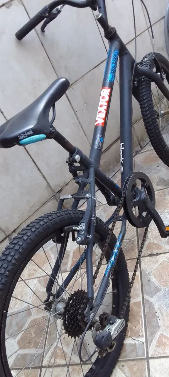 Bicicleta aro 20 BMX CROSS COM 7 MARCHAS 