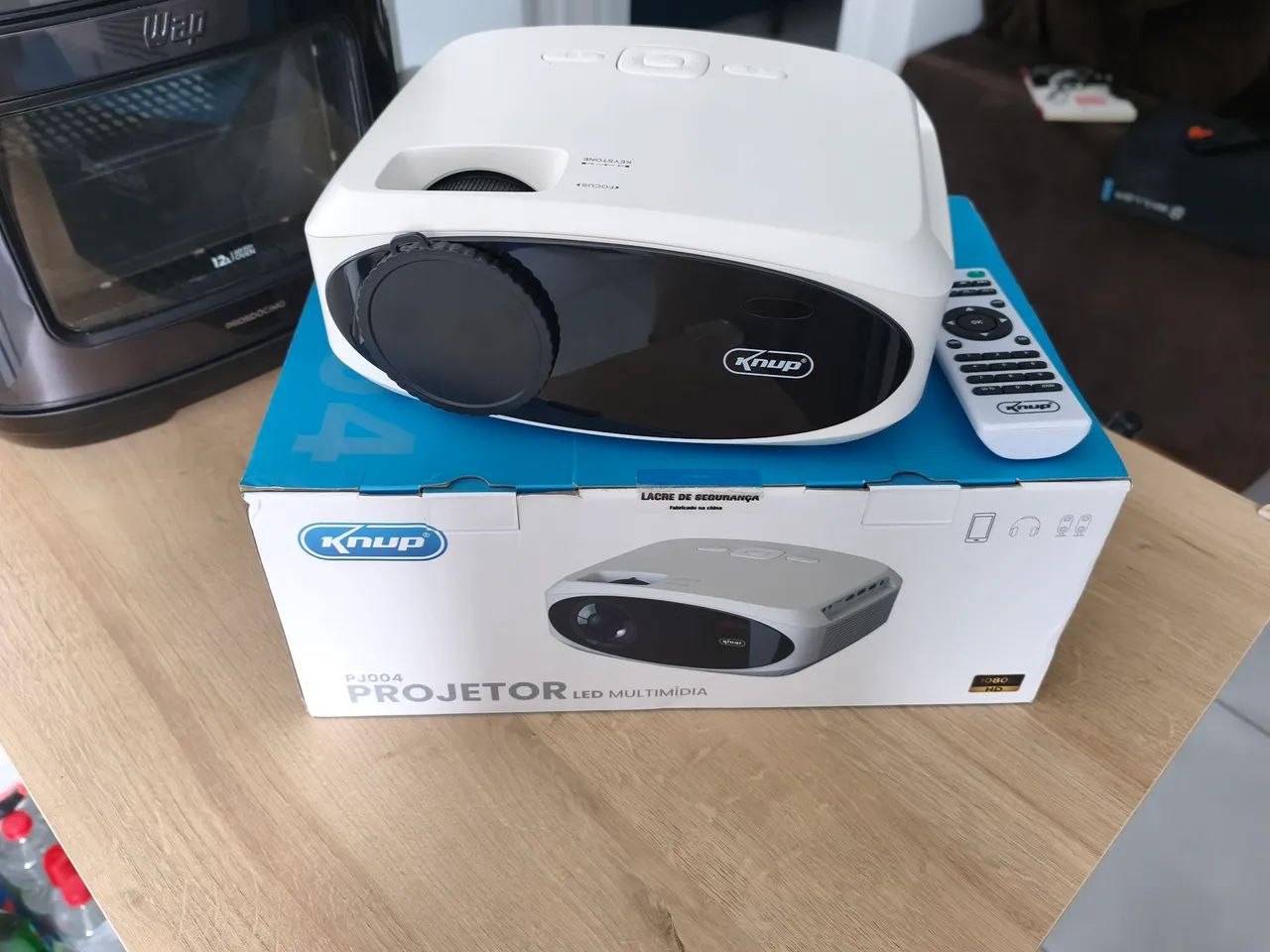 Projetor Knup PJ004