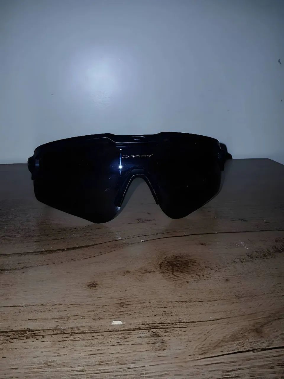 Vende-se Óculos Oakley - Foto 2