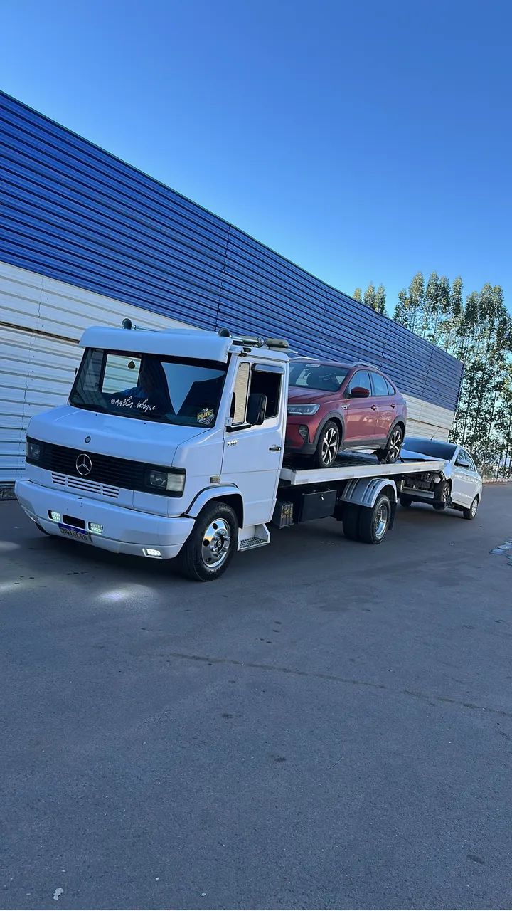 Mercedes 710 plus 2005 - Foto 4