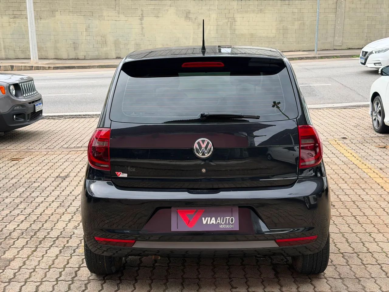 Volkswagen Fox 1.0 MI Total Flex 8V 5P 2013 - Foto 5