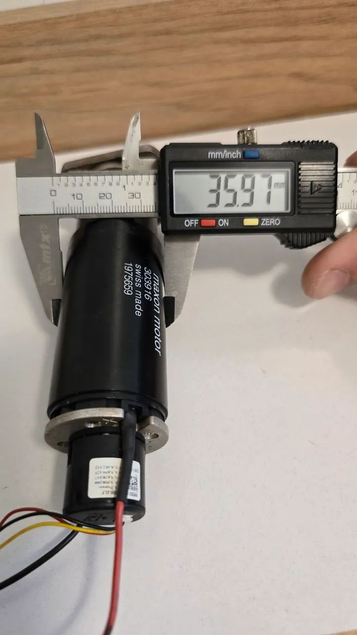Motor DC com Caixa de Redução e encoder - 24V - Foto 3