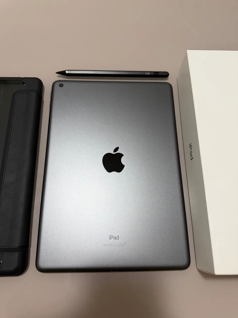 iPad 9ª Geração 64GB + Caneta + Capa + Caixa