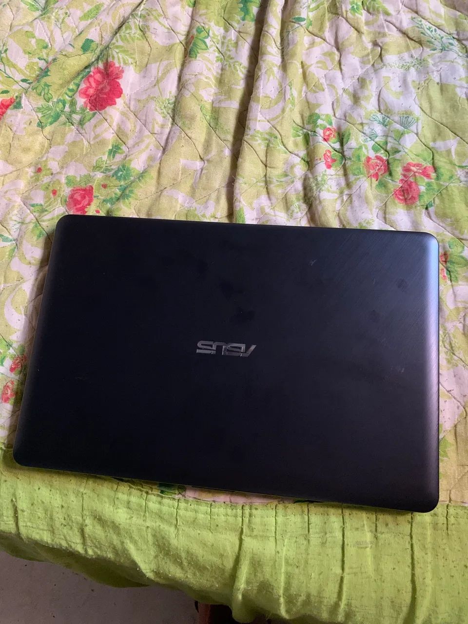 Vendo notebook sem detalhes. Acompanha carregador  - Foto 4