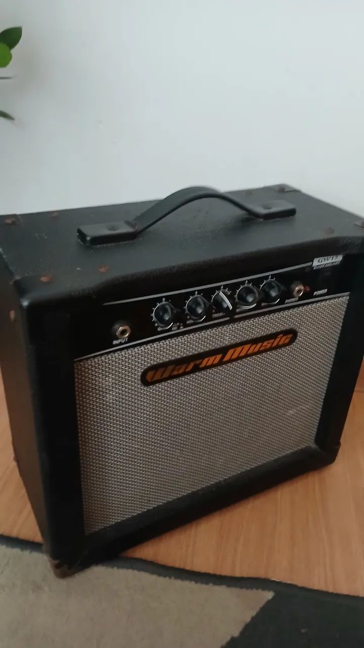 GUITARRA ELÉTRICA COMPLETA ÓTIMO ESTADO - Foto 3
