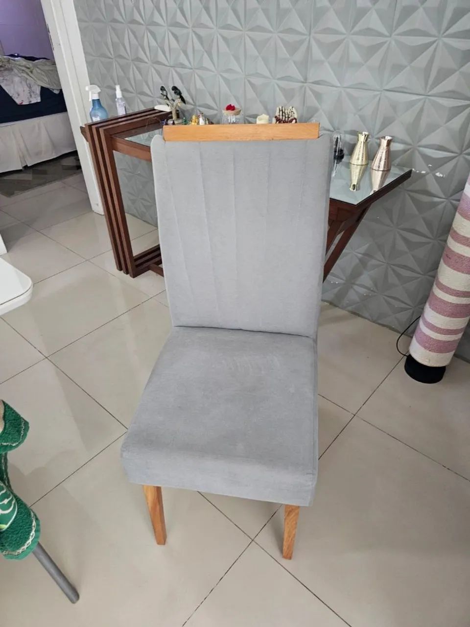Cadeiras estofadas para mesa de jantar  - Foto 5