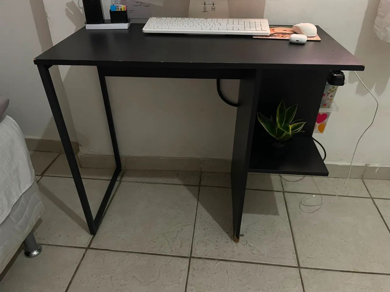 Mesa de estudos  - Foto 2