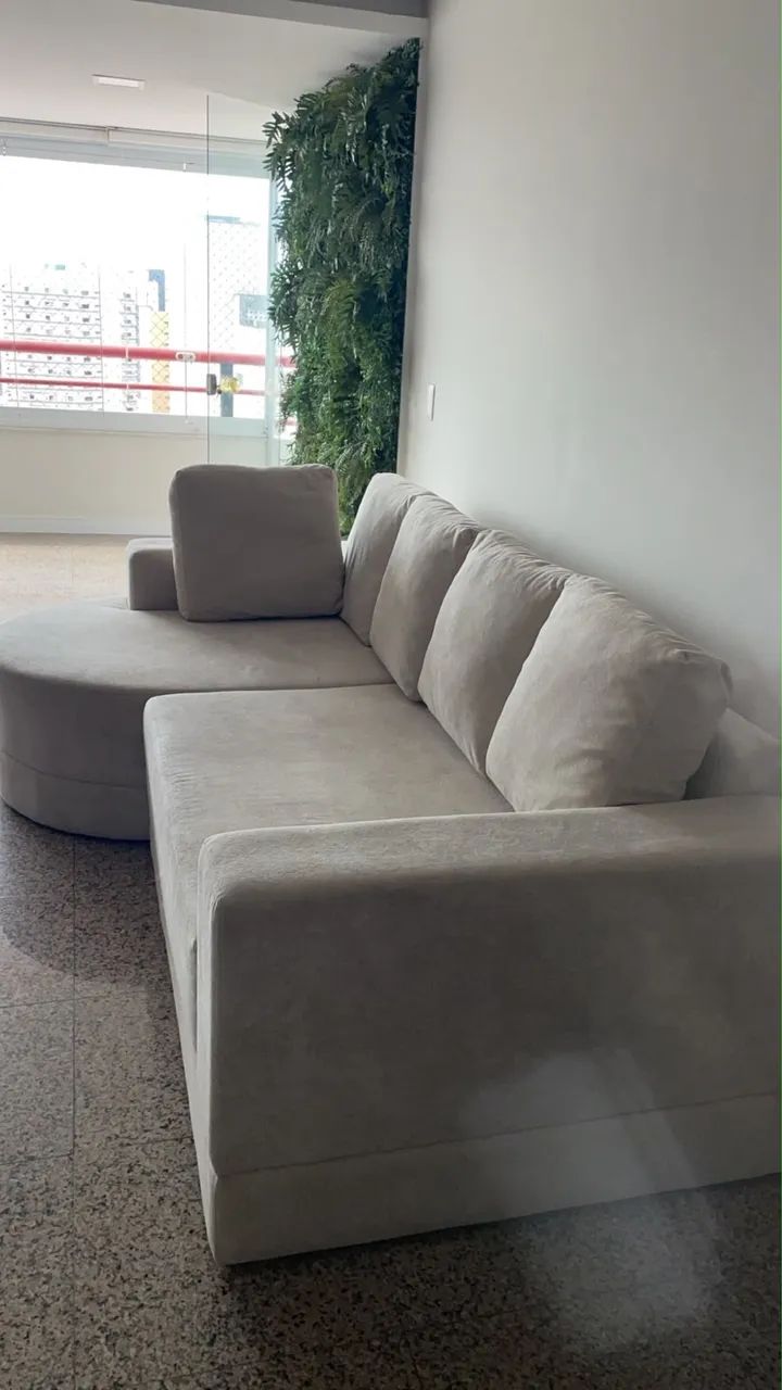 Sofa novo e moderno em excelente estado de conservação  - Foto 3
