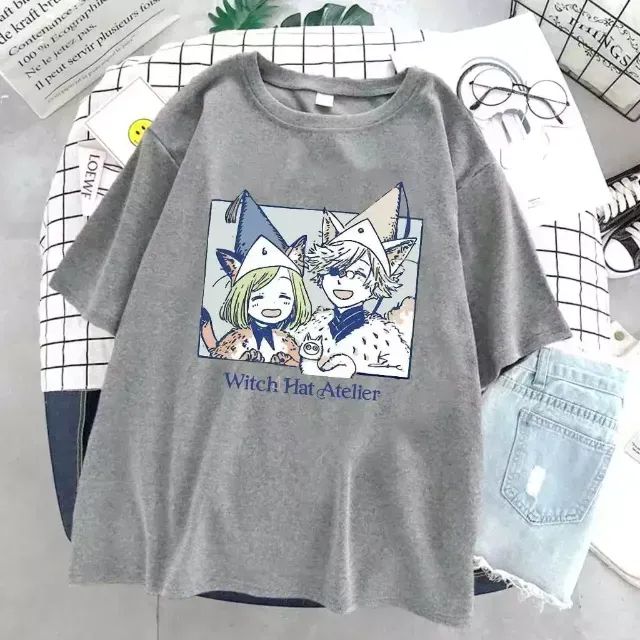 CAMISETA WITCH HAT ATELIER  - Foto 3