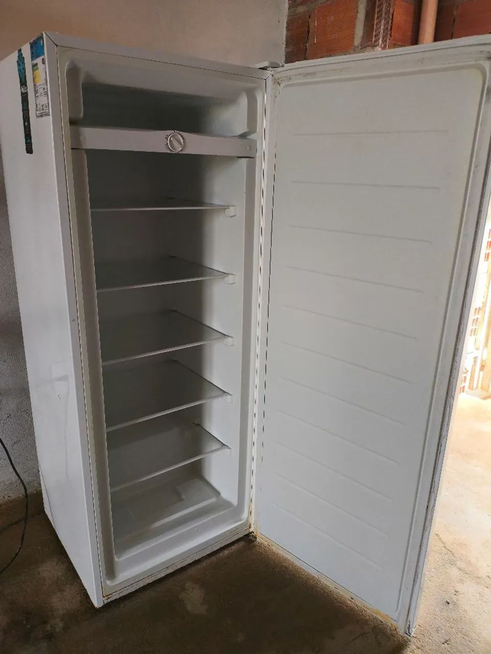 VENDE-SE FREEZER PHILCO  SEMI-NOVO!  - Foto 3