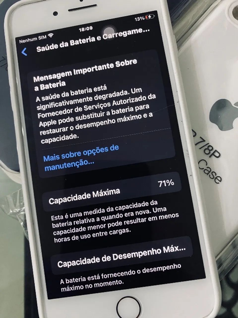 iPhone 8 plus 64gb - 71% bateria - Foto 5