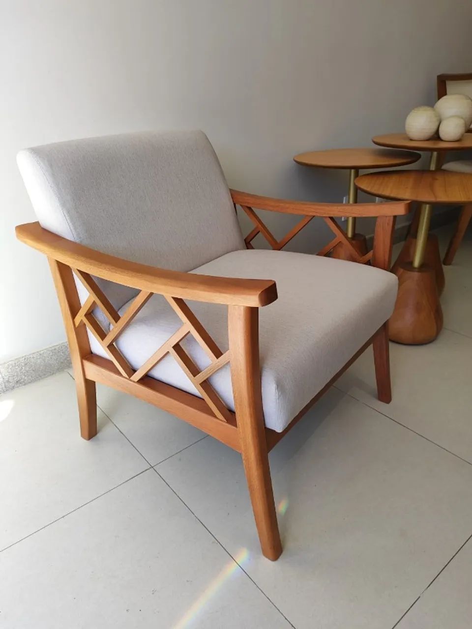 Poltrona Giratória Elegante - Foto 2