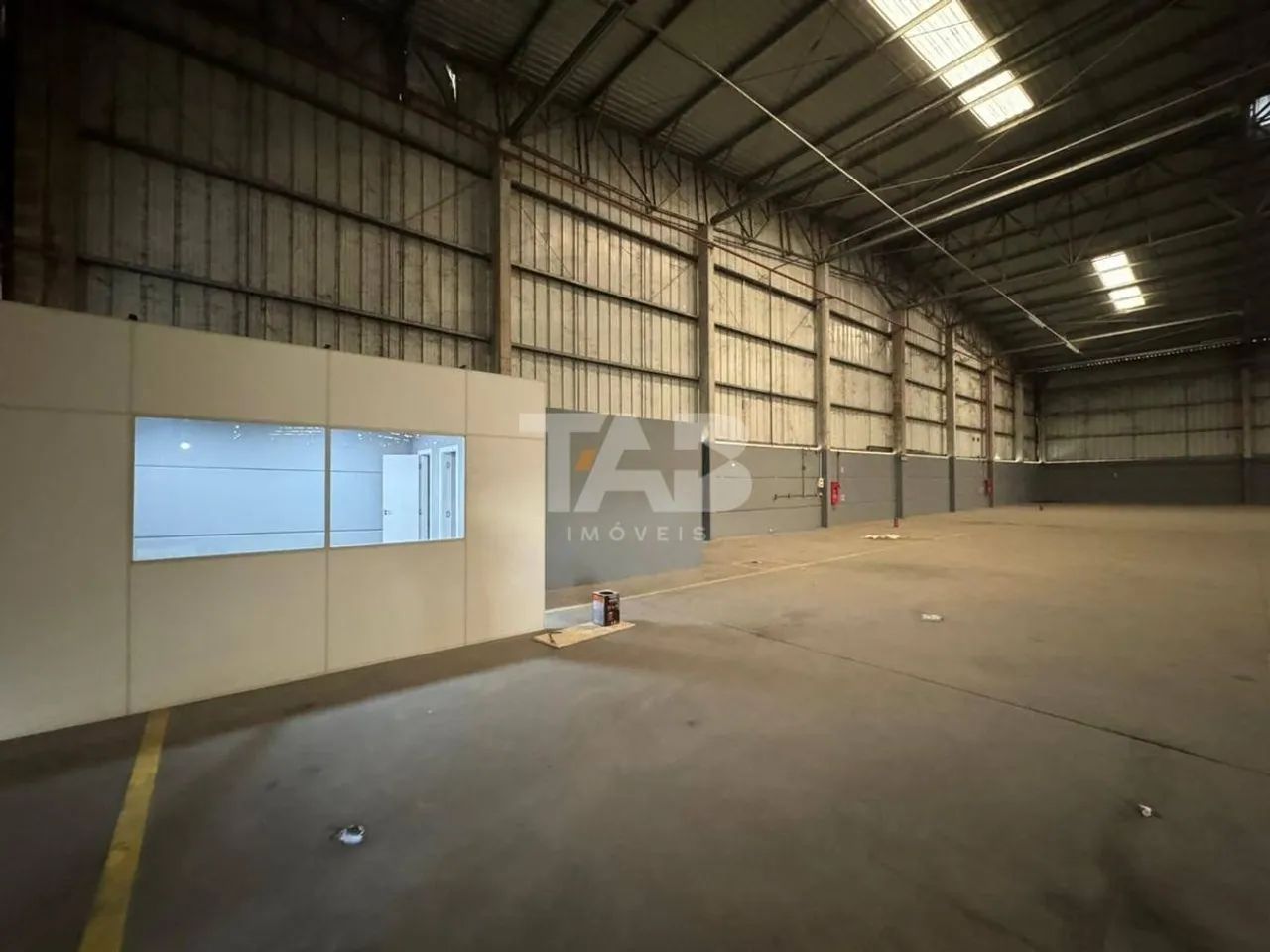 Galpão com 2.000m² para locação em Itajaí - Foto 4