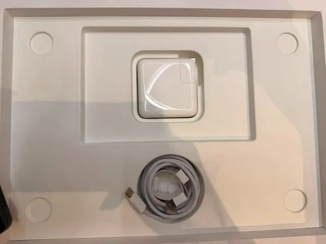 MacBook Pro 14" Apple M3 Pro - 18GB RAM - 512GB SSD - Estado Impecável - Foto 2