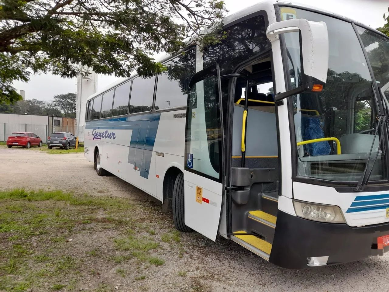 Ônibus Busscar LO 500