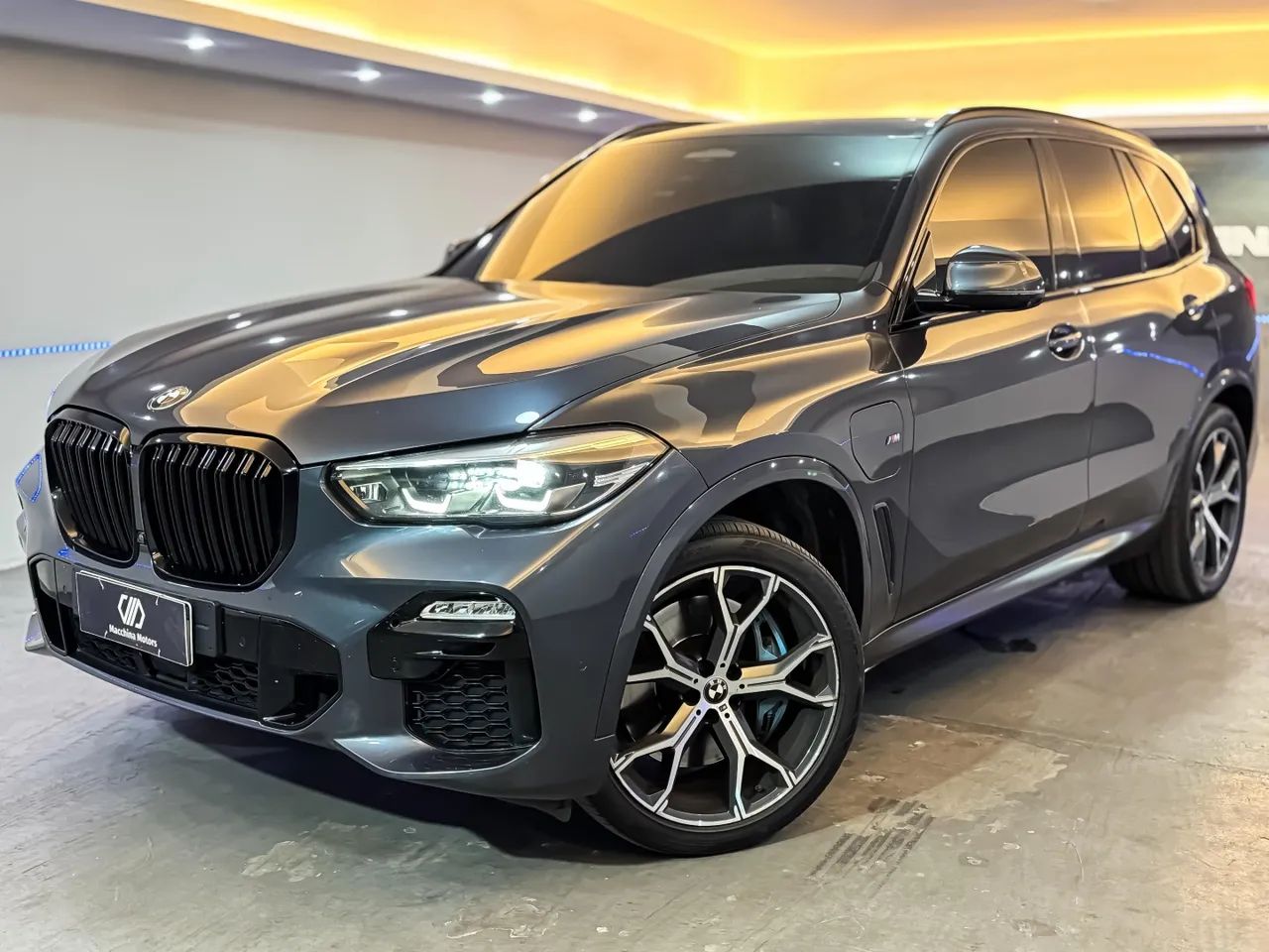 BMW X5 2021