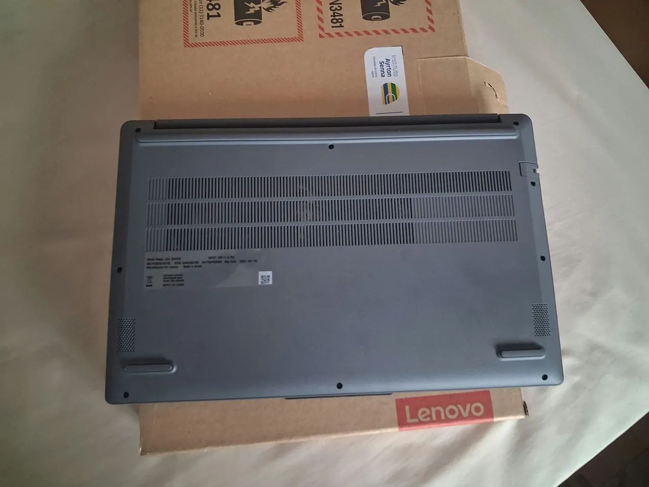 Notebook Lenovo LOQ Essential - Foto 4