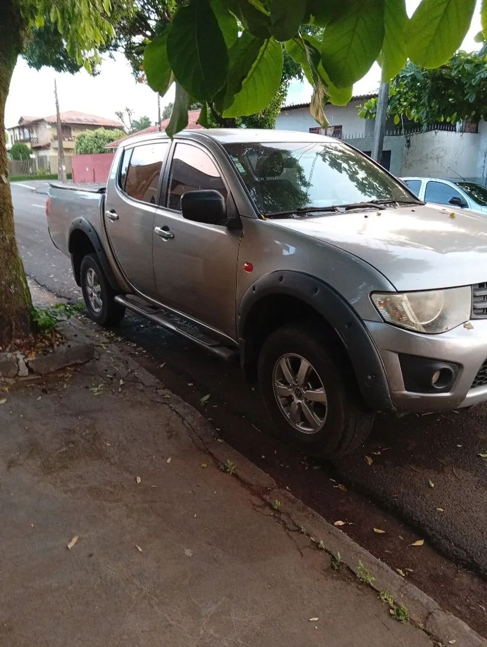 Mitsubishi L200 L200 Triton GLX 3.2 CD TB Int.Diesel Mec 2016