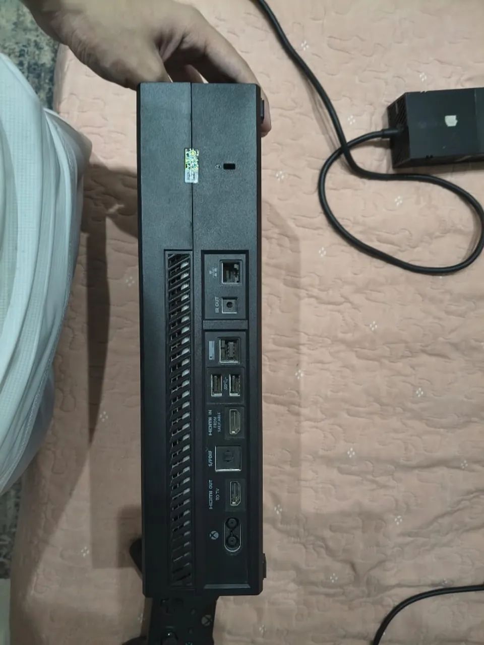 XBOX ONE CONSOLE - Microsoft - 500gb - Usado - Foto 4