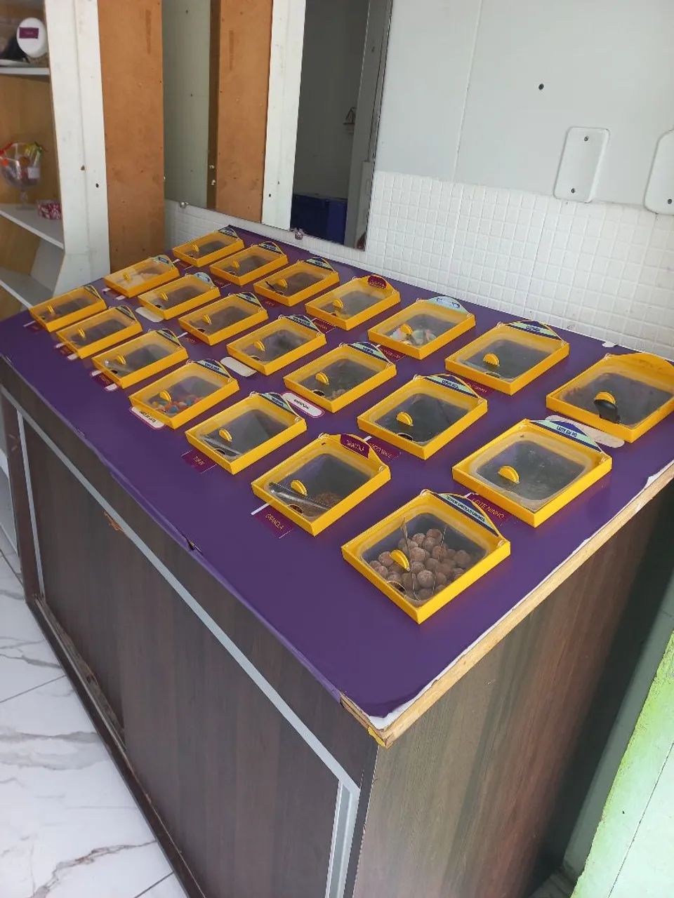 Bancada de complementos  - Foto 2