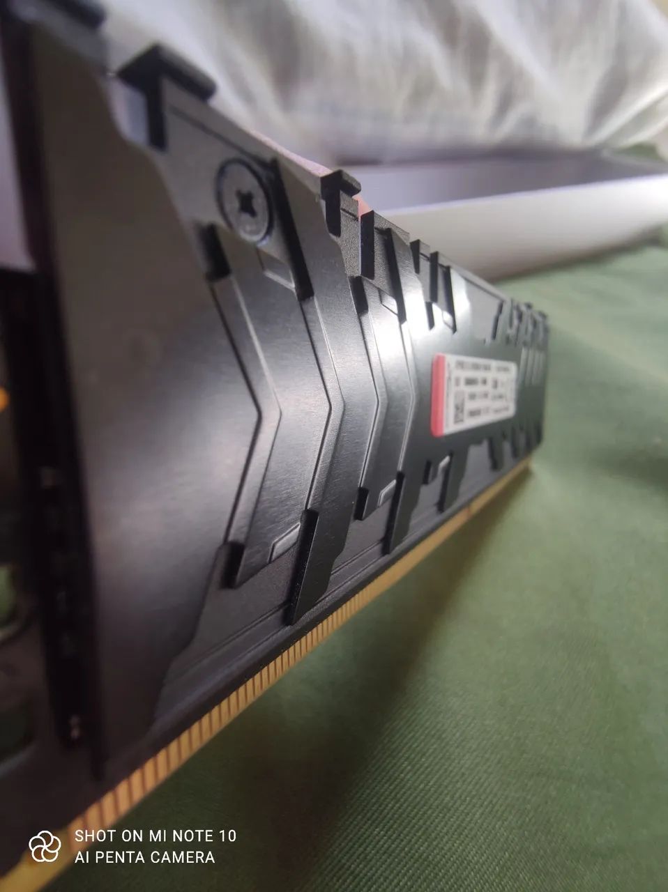 Memória DDR4 KINGSTON HYPERX PREDATOR 2X8GB - Foto 3