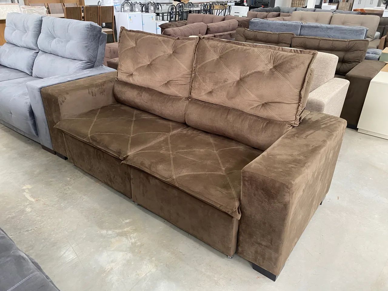 Sofá retrátil e reclinável, novo !  - Foto 2