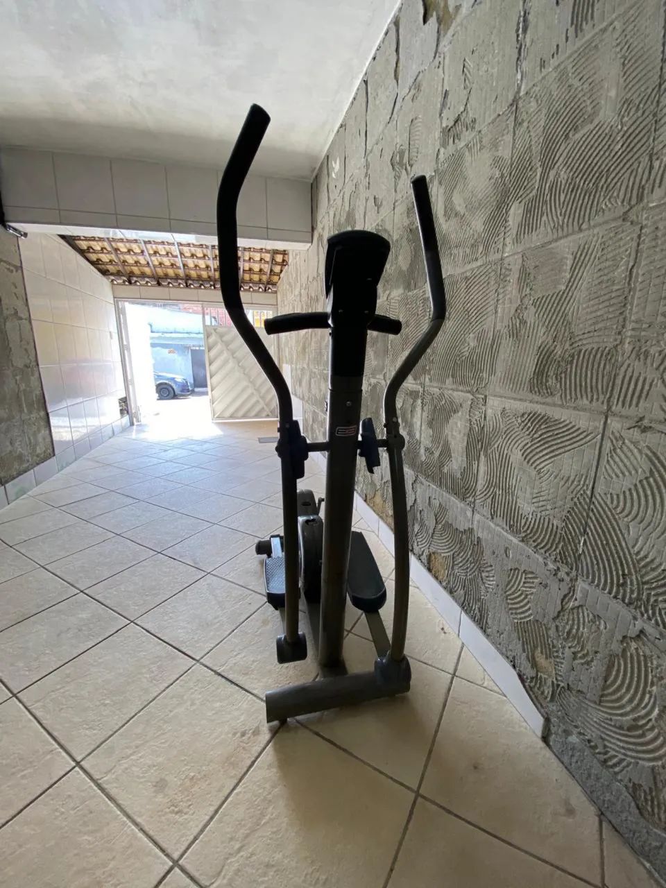 Elliptical Cross Trainer449241834723092481