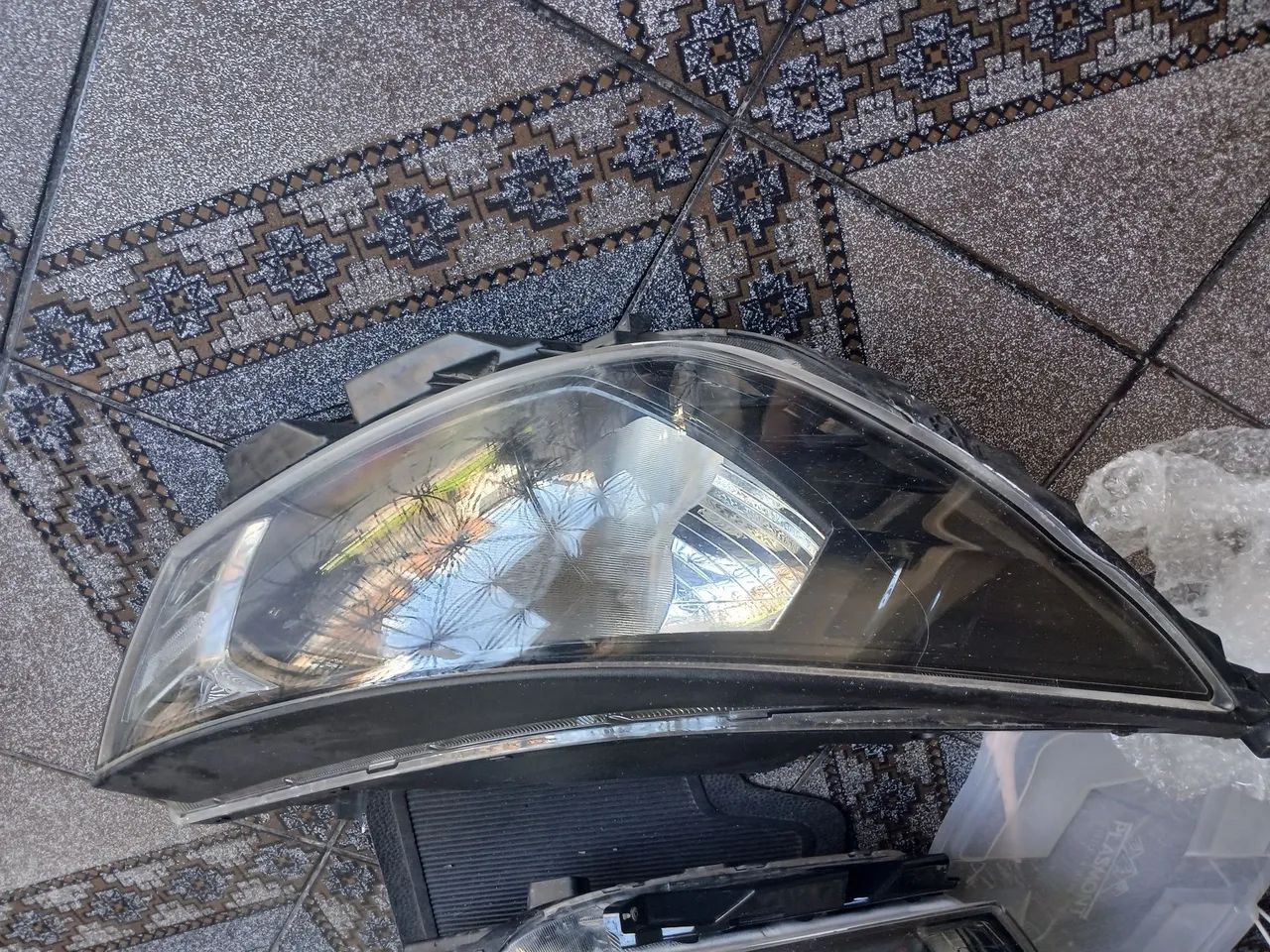 FAROL HB20 2023  - Foto 2