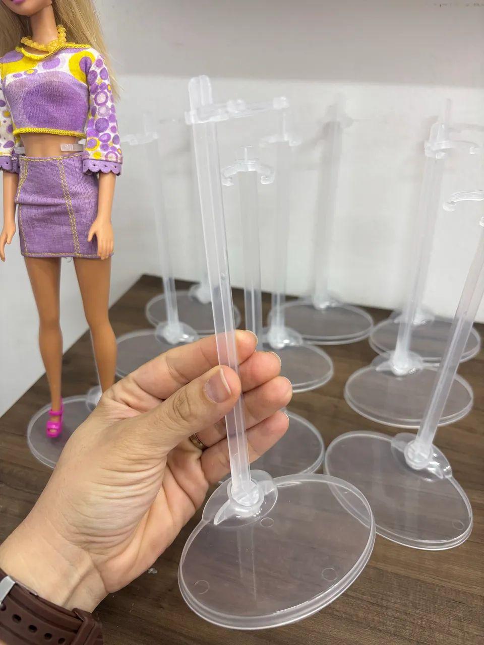 10 suportes para barbie  - Foto 2