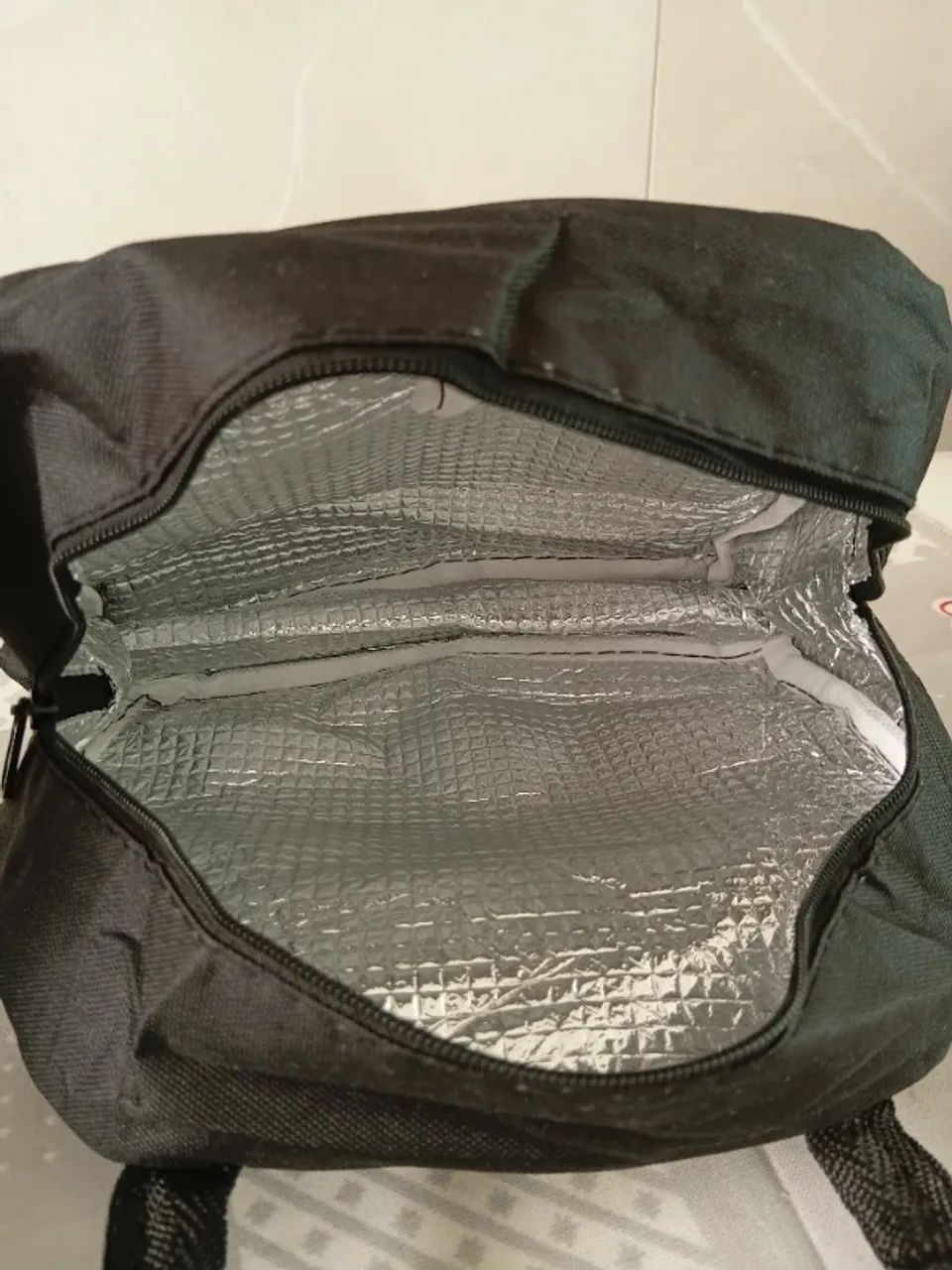 Bolsa Térmica Pequena Nova - Foto 3