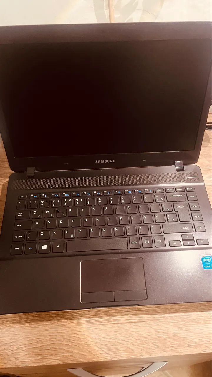 Notebook Samsung Branco  - Foto 2