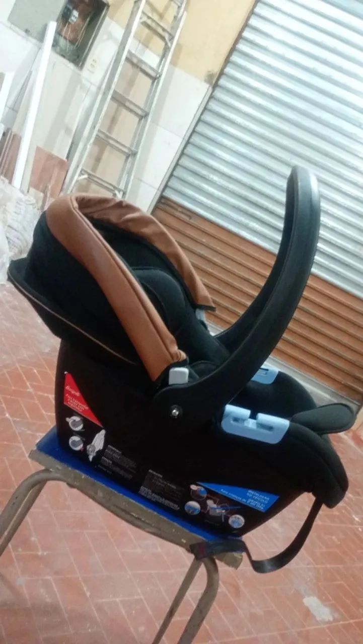 Bebê conforto Burigotto 