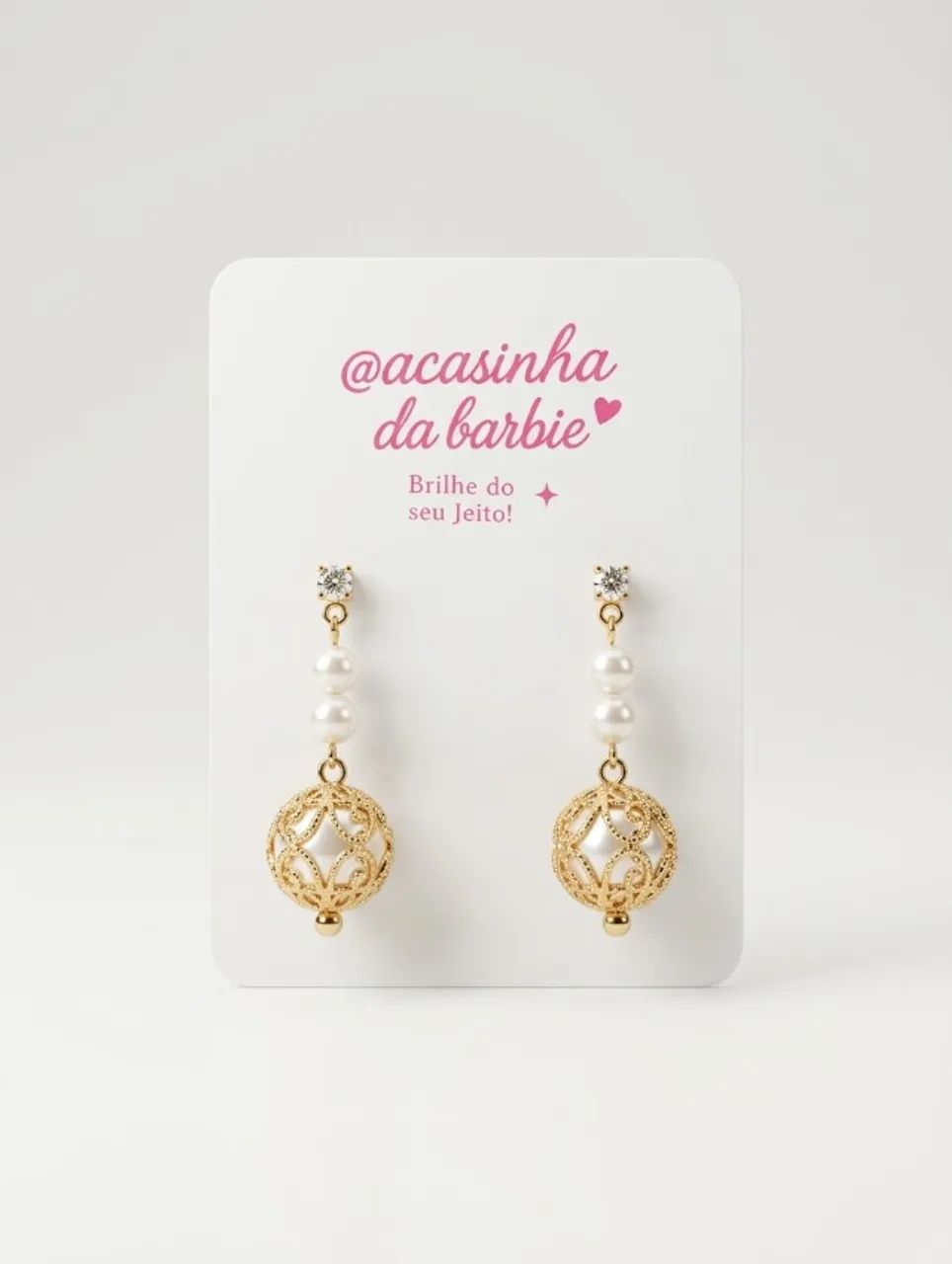 Brinco Feminino Dourado com Pérolas