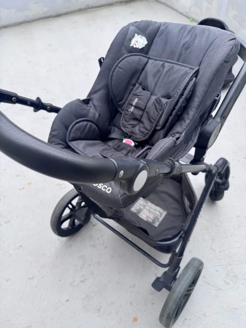 Carrinho de bebe e bebê conforto com base  - Foto 2