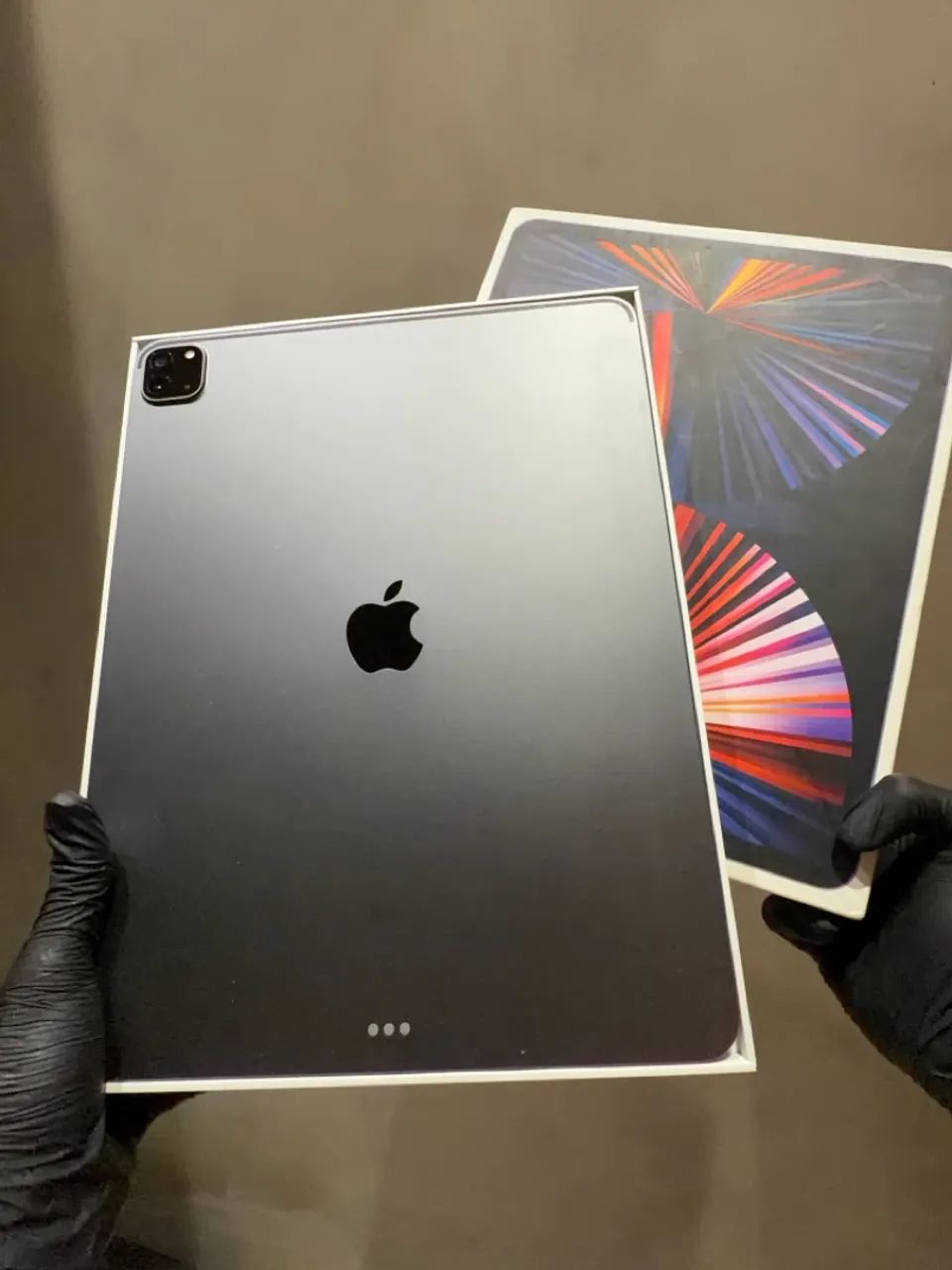 iPad Pro M1 12.9 - 128GB - IMPECÁVEL 