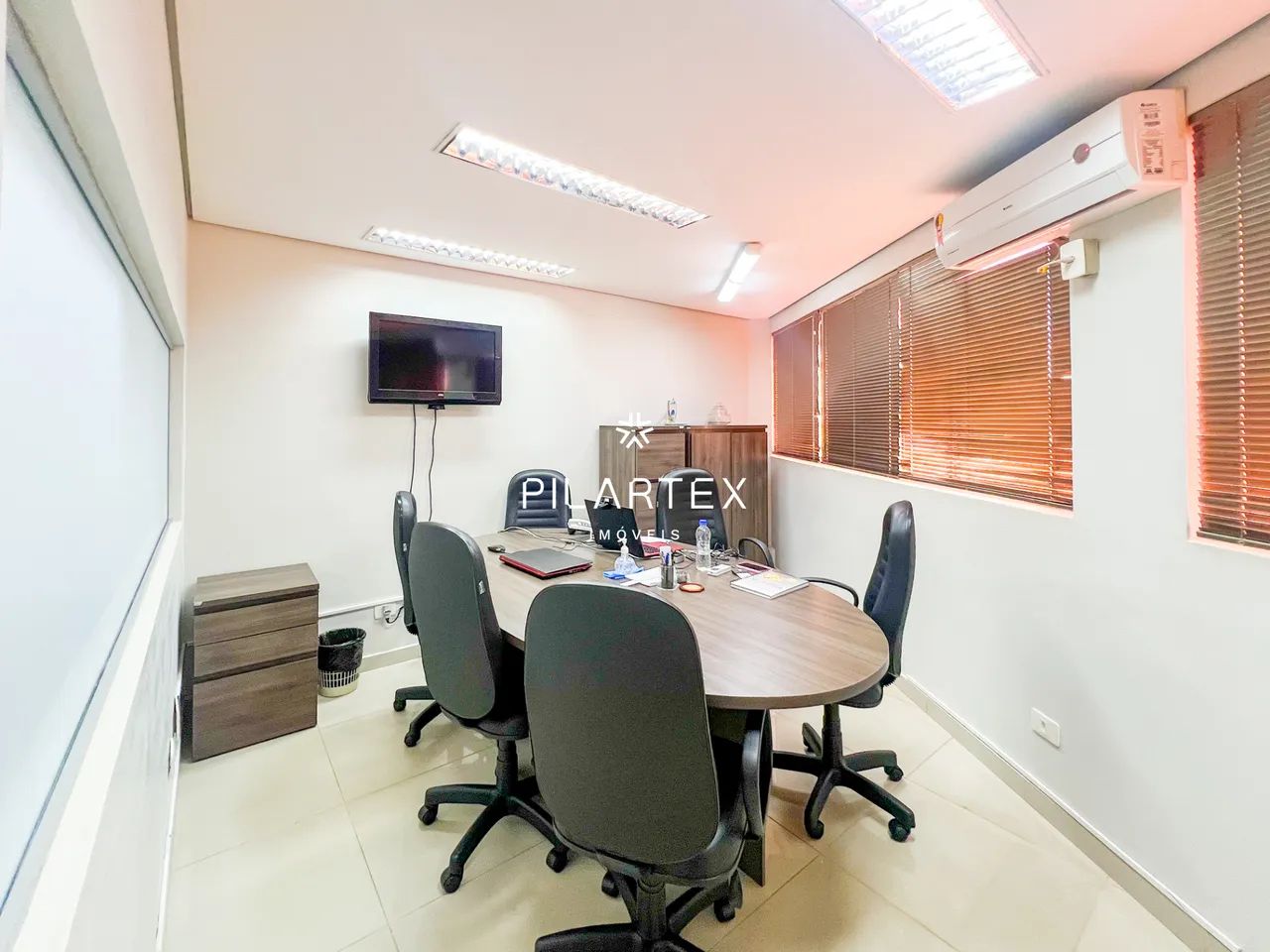Sala Comercial a Venda no Centro de Londrina. - Foto 4