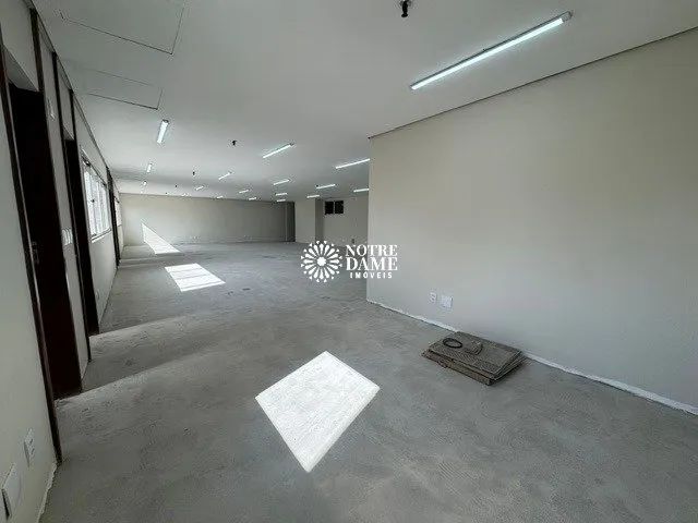 ANDAR CORRIDO 220 M2 NO CENTRO / LOURDES - Foto 4