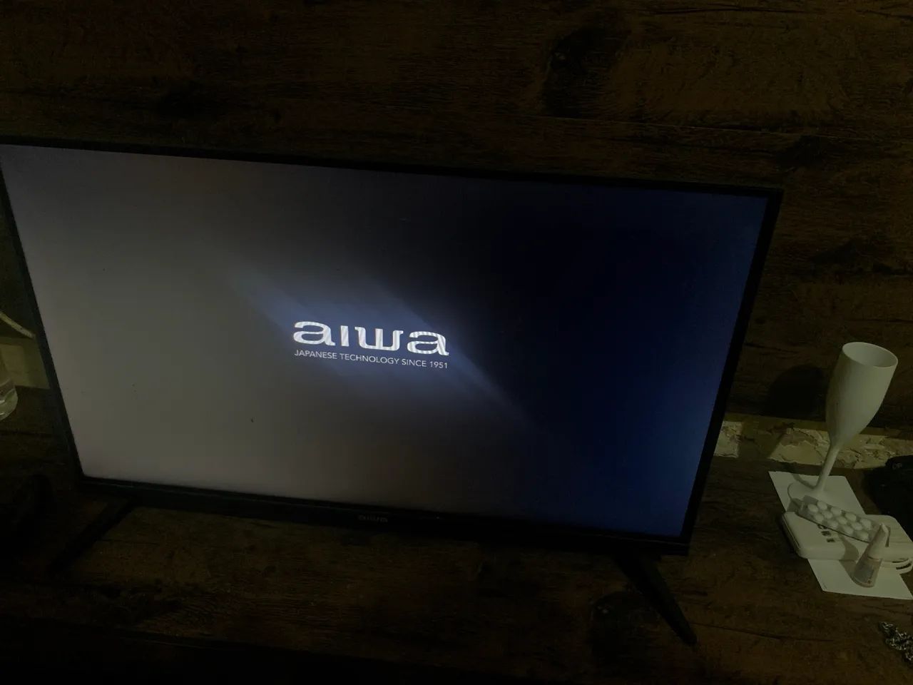 Televisão aiwa 32 polegadas smart tv Android  - Foto 2