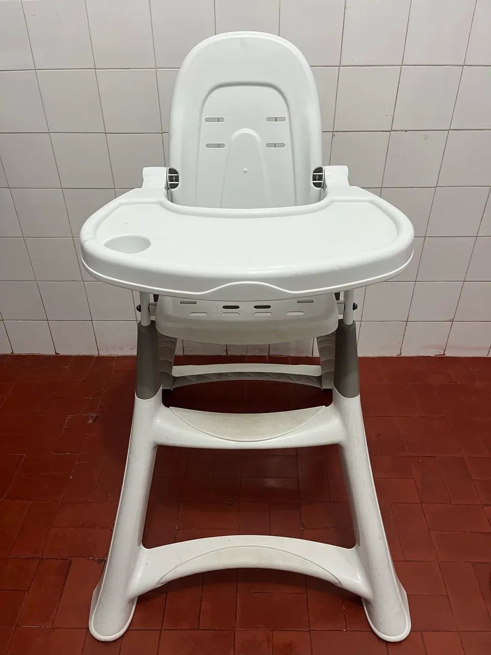 Cadeirinha de alimentação 