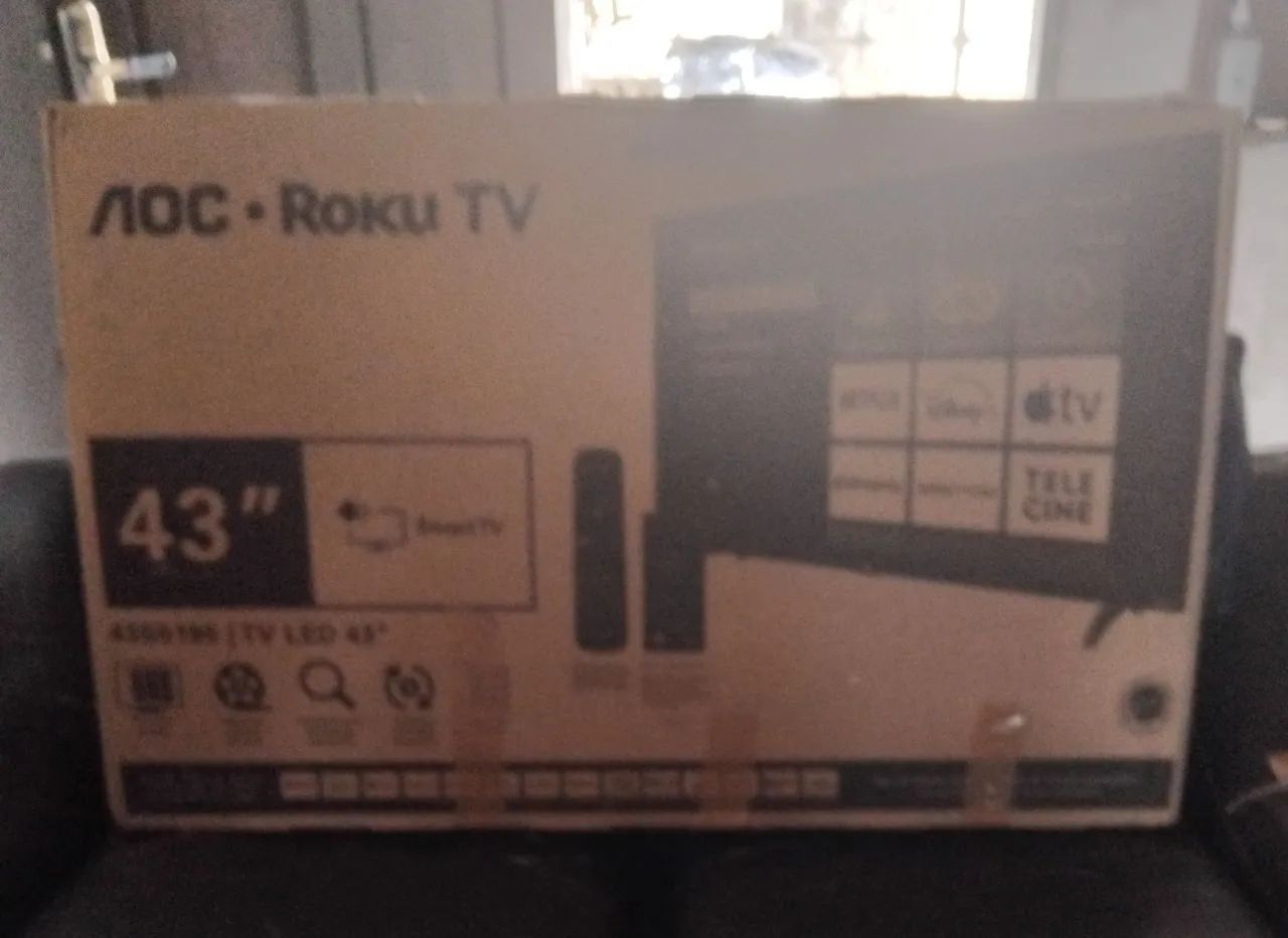 TV AOC Roku 43"